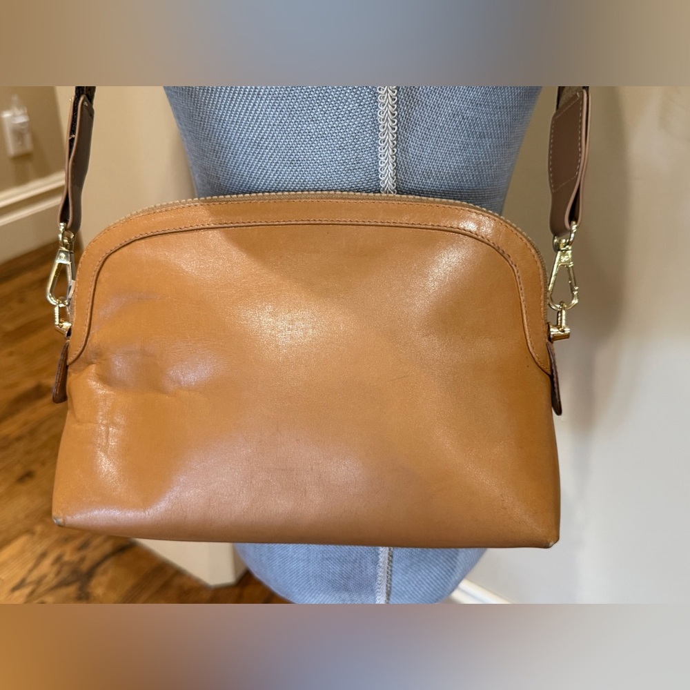 CELINE Caramel Leather Vintage Pouch w/unbranded strap - Picture 4 of 12